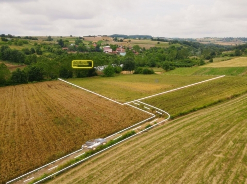 Koceeli Kandırada Satılık Yerleşime Yakın Tarla